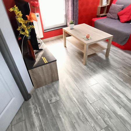 Apartament Les Ponts De L'Ornain Bar-le-Duc Zewnętrze zdjęcie