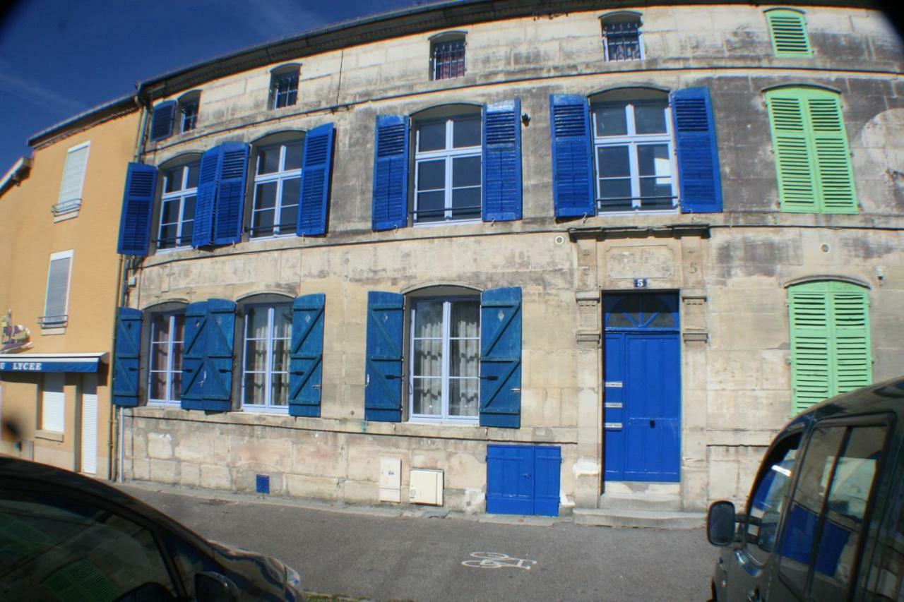 Apartament Les Ponts De L'Ornain Bar-le-Duc Zewnętrze zdjęcie